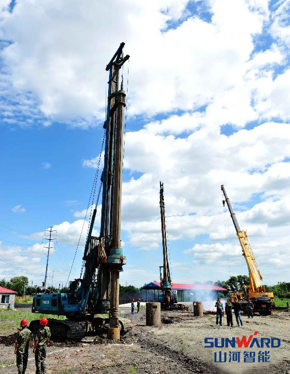 完美第一鉆，山河智能助力哈佳快速鐵路