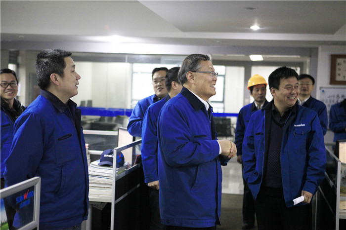 攜手奮進，羊年共贏，山河智能開門大吉