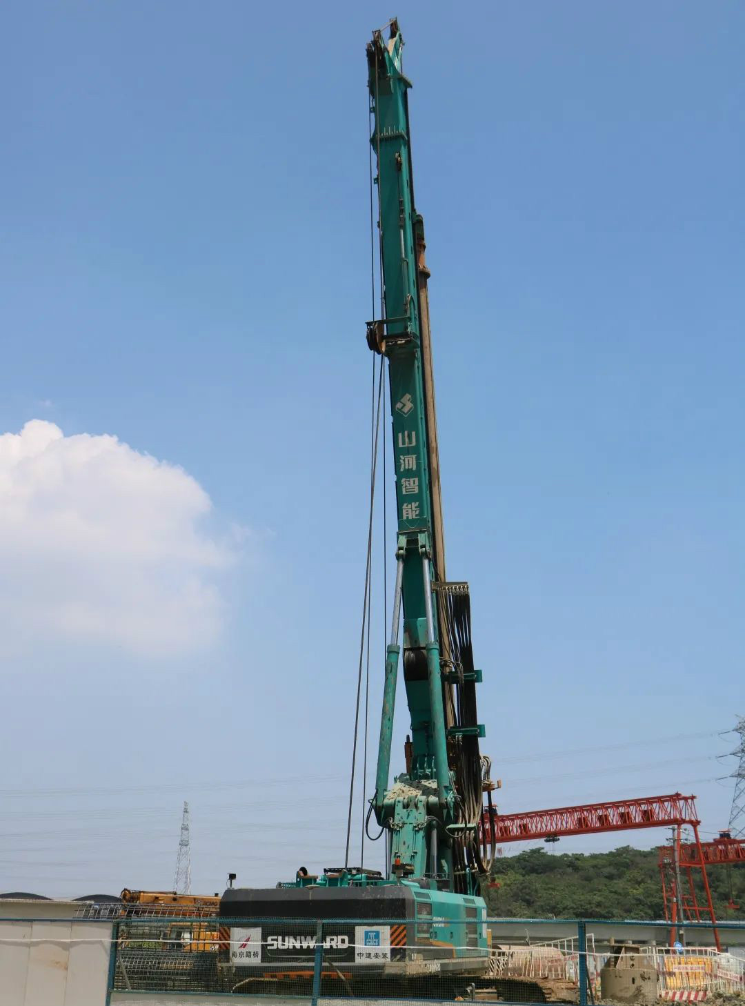 強(qiáng)悍表現(xiàn)贏青睞！山河智能360H旋挖鉆助力南京312國(guó)道改擴(kuò)建