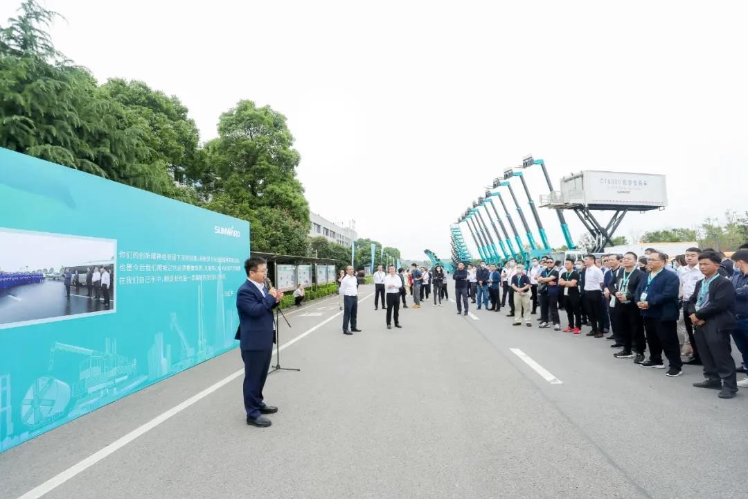 “爆品”出擊！山河智能客戶交流會(huì)簽約超8億元