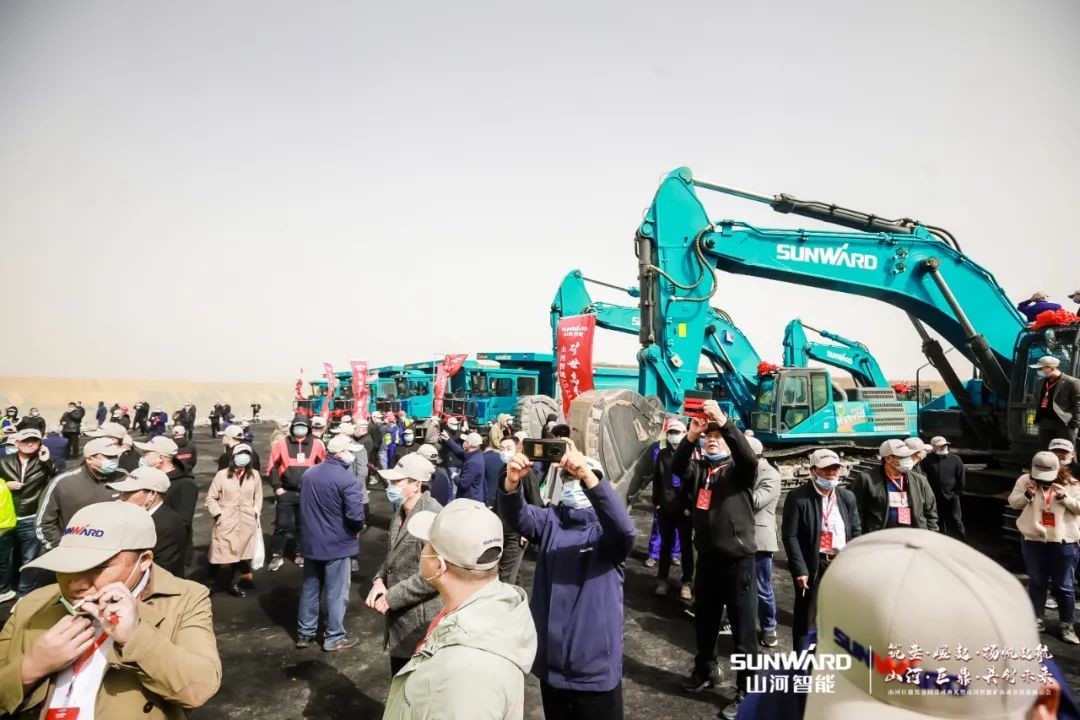 “礦”世高手，齊聚山河智能挖掘機操作手挑戰(zhàn)賽