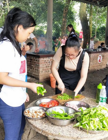 大手牽小手·“頑”轉(zhuǎn)六一，山河智能首次六一親子主題活動圓滿舉行