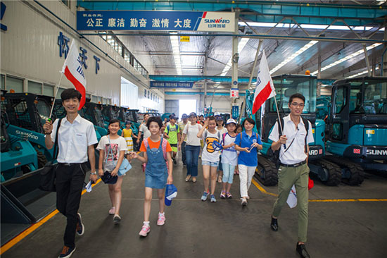 這個夏天，親子玩轉(zhuǎn)山河智能“三棲”裝備
