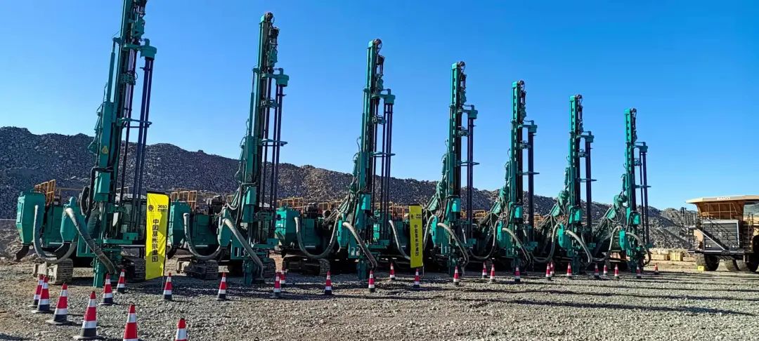 疫情當(dāng)下，逆行非洲——山河智能鑿巖設(shè)備團(tuán)隊(duì)海外服務(wù)紀(jì)實(shí)