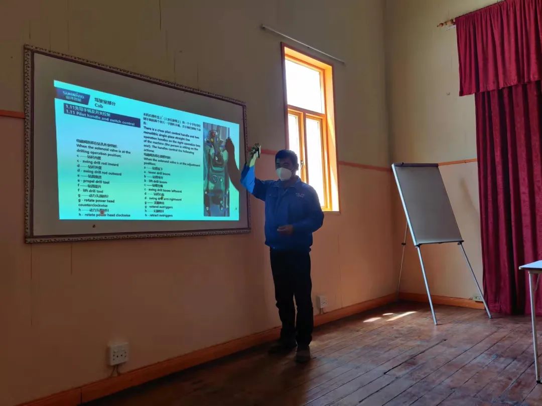 疫情當(dāng)下，逆行非洲——山河智能鑿巖設(shè)備團(tuán)隊(duì)海外服務(wù)紀(jì)實(shí)