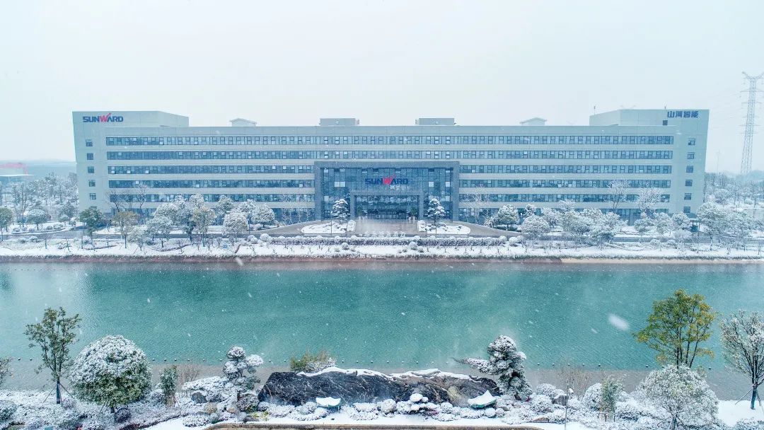 瑞雪兆豐年，邀您共賞雪中山河！