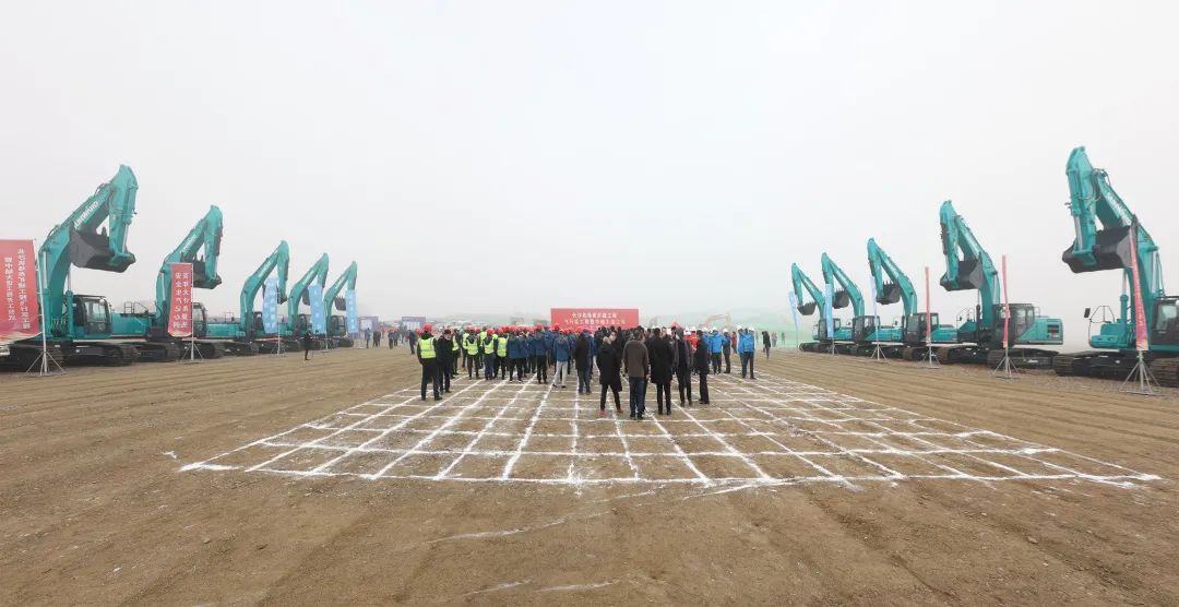 “山河綠”精彩亮相！山河智能裝備全面助力長(zhǎng)沙機(jī)場(chǎng)改擴(kuò)建項(xiàng)目