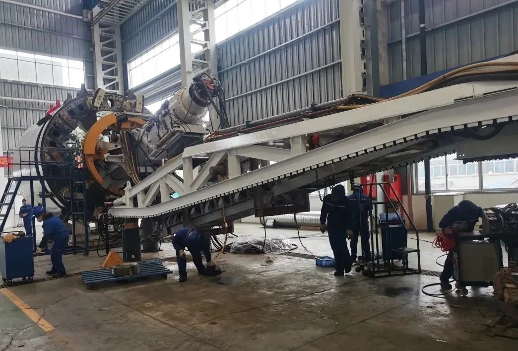 直擊生產(chǎn)一線！中鐵山河復(fù)工復(fù)產(chǎn)忙