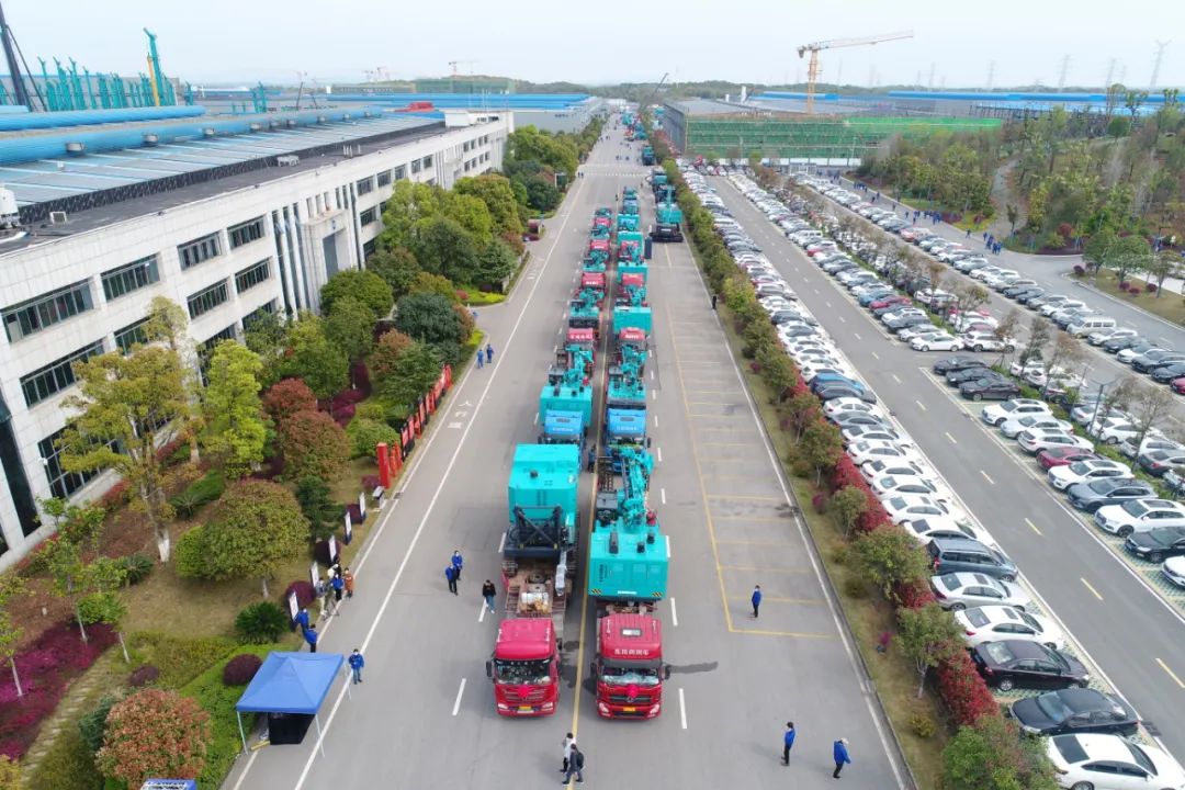 征戰全球市場！山河智能鑿巖設備批量發貨