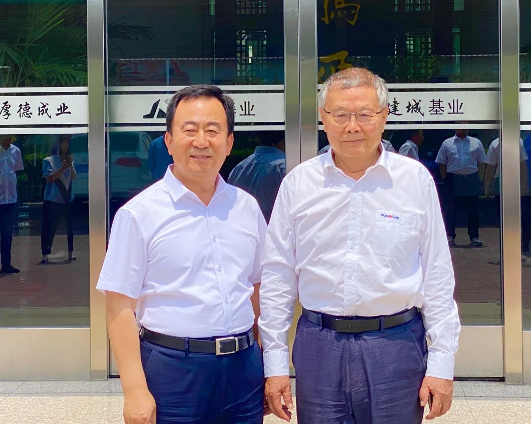 攜手共贏！何清華帶隊赴天津建城基業集團拜訪交流