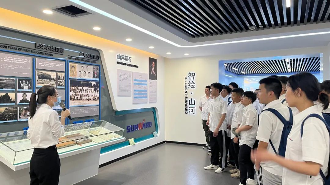 校招 | 盛夏七月，這群“向著太陽(yáng)奔跑”的少年來(lái)山河智能啦！