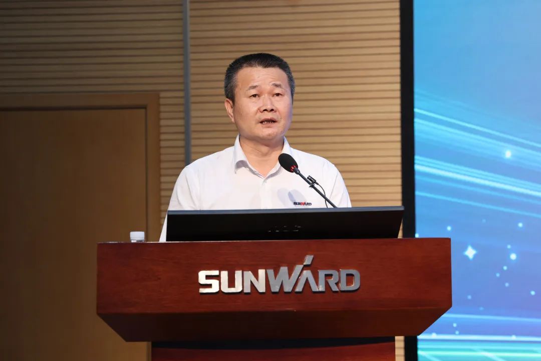 凝心聚力奮力拼搏，向高質(zhì)量發(fā)展交出精彩答卷！山河智能召開全體干部大會