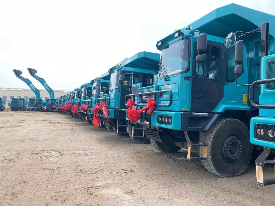 效率更高、實(shí)力更強(qiáng)！山河智能“礦山搭檔”批量交付