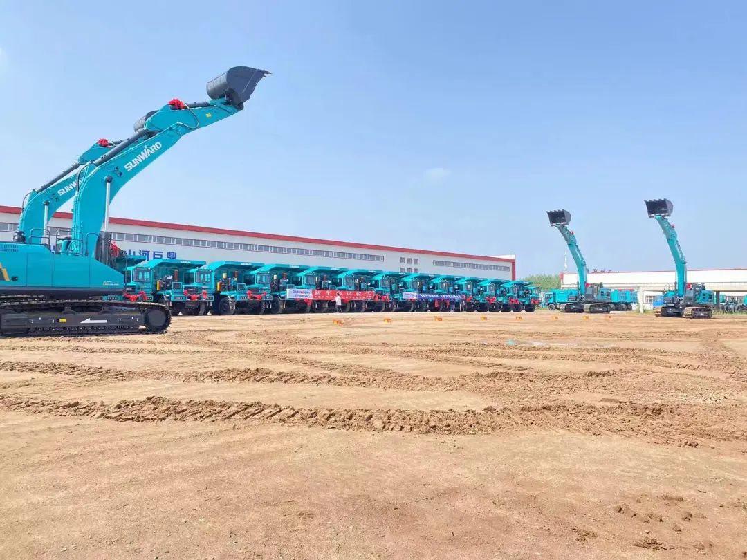 效率更高、實(shí)力更強(qiáng)！山河智能“礦山搭檔”批量交付