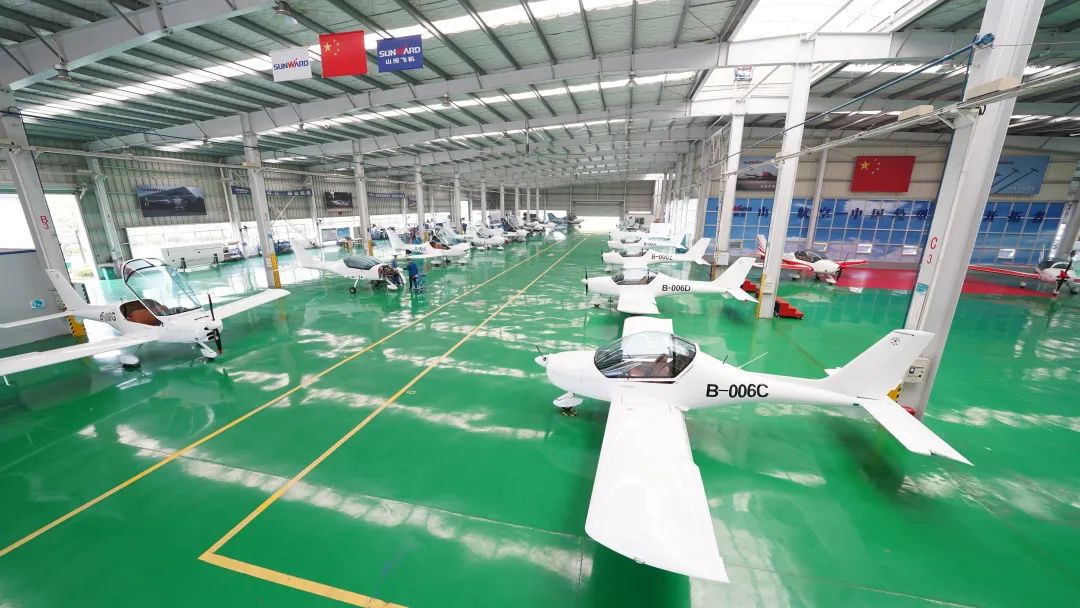 23個月交付100架！山河航空第 199、200 架阿若拉飛機順利下線交付