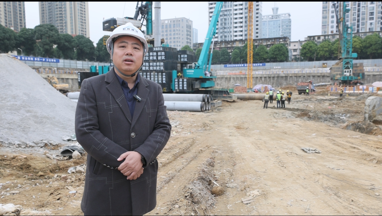 “綠巨人”顯神威！山河智能引孔式靜力壓樁機助建“綠城”南寧民生項目