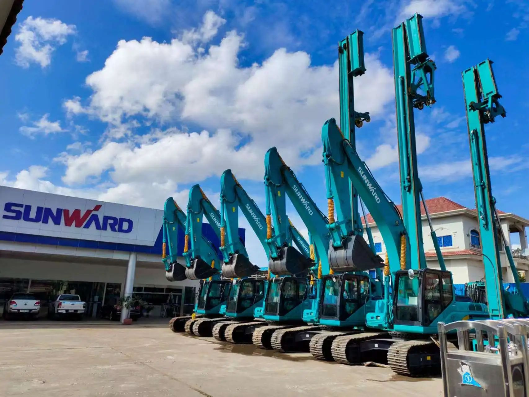 廣州工控集團黨委書記、董事長景廣軍率隊考察山河智能柬埔寨子公司