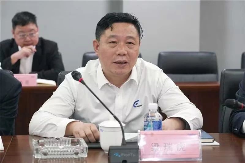 強強聯手！山河智能與湖南楚湘建工集團達成共建礦山生產建設創新聯合體共識