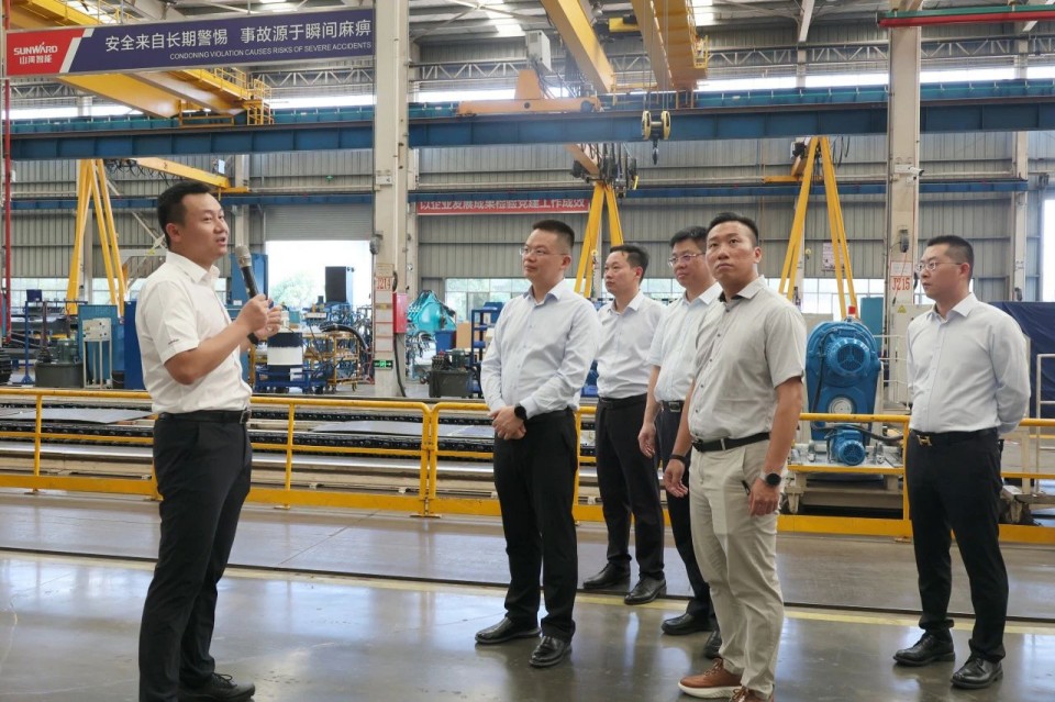 共商合作，建華控股有限公司董事長(zhǎng)汪貴華到訪山河智能