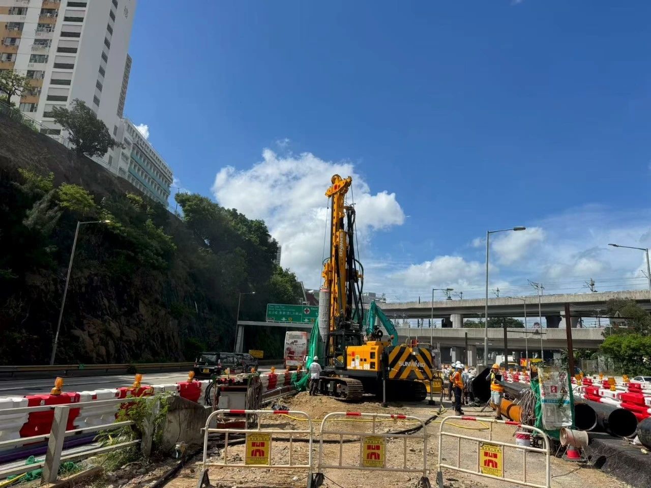 硬核首秀！山河智能SWDTH800大直徑潛孔錘鉆機進擊香港市場