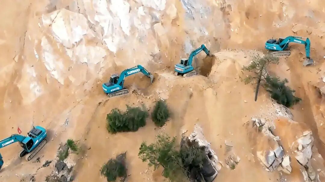 智能遙控挖掘機獲評湖南省制造業(yè)單項冠軍，彰顯山河智能創(chuàng)新實力