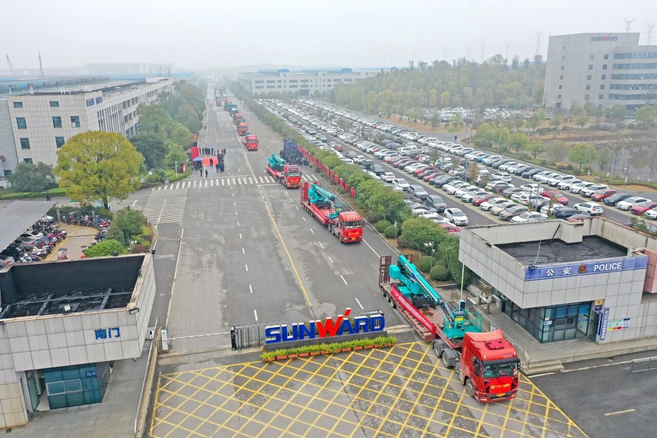 山河智能舉行2026年正月系列發(fā)貨儀式，過億元設(shè)備奔赴全球